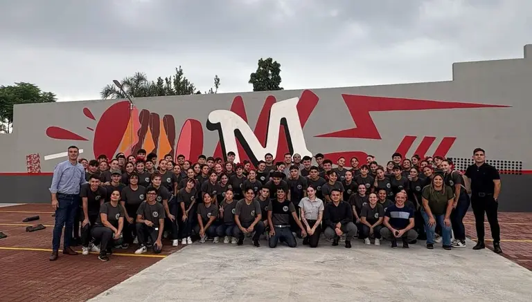 Mostaza empleo joven