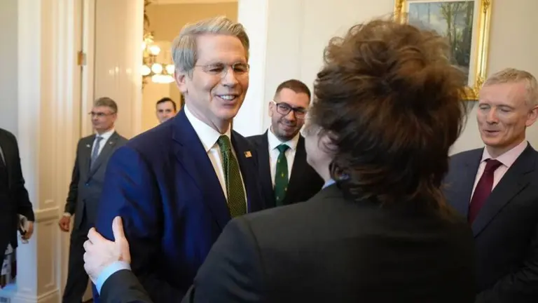 Bessent confirmó que EEUU compró pesos ayer: "Tenemos capacidad para estabilizar a Argentina"