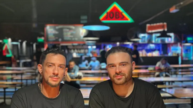 Jobs busca conquistar el país a través de franquicias