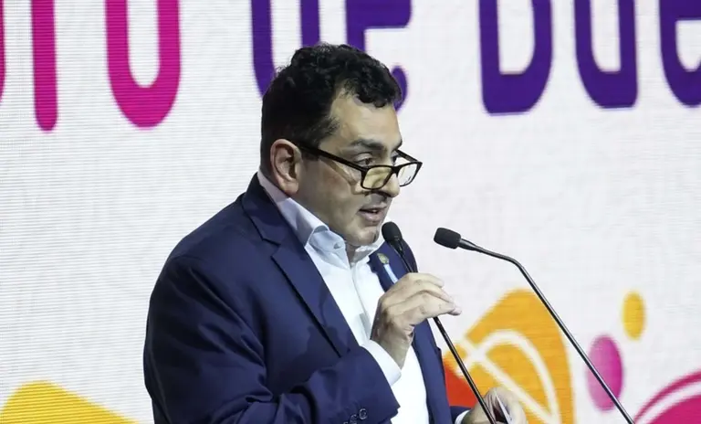 Secretario de Cultura en feria del libro 2025