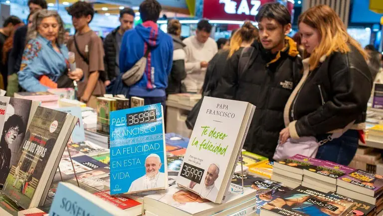Feria del Libro: cúanto sale la entrada y promociones vigentes