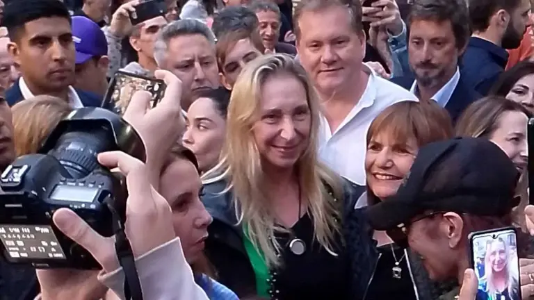 Bullrich abandonó formalmente el PRO, se afilió a LLA y Karina Milei lo celebró: "Fue fácil convencerla"