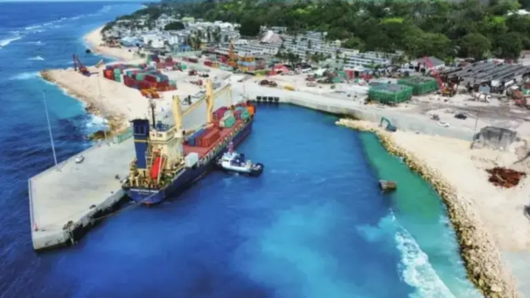 Un país que no fue sustentable, hoy vende su ciudadanía para no desaparecer