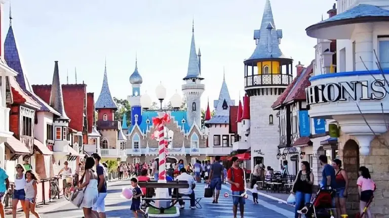 El increíble valor de las entradas para pasar el día en familia en la República de los niños