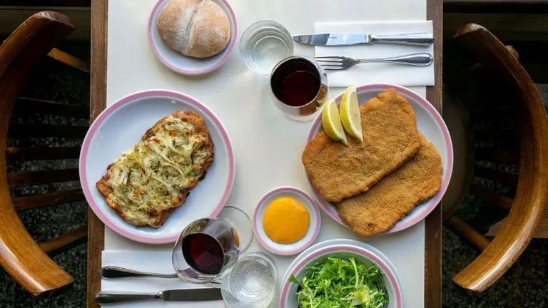 Cuánto sale comer en el preferido, el bodegon del dueño de Don Julio