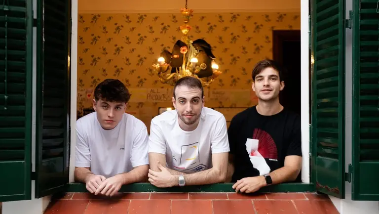 Fundadores de Melian: Santiago Ruberto, CEO; Mateo Zárate, CPO; y Valentín Ratti, CTO