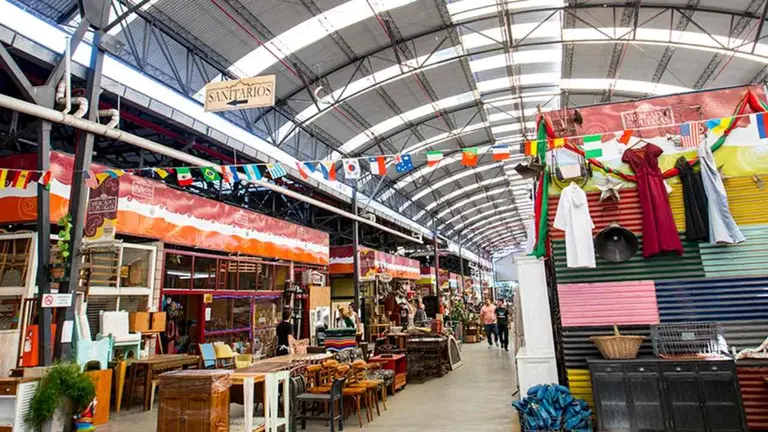 El plan del gobierno porteño para ampliar un tradicional mercado de pulgas