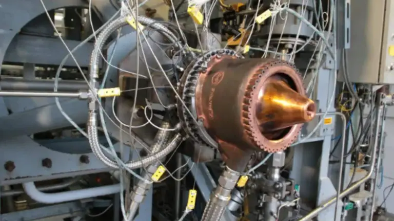 Así son los motores espaciales hechos en Argentina, con tecnología 3D y sello nacional