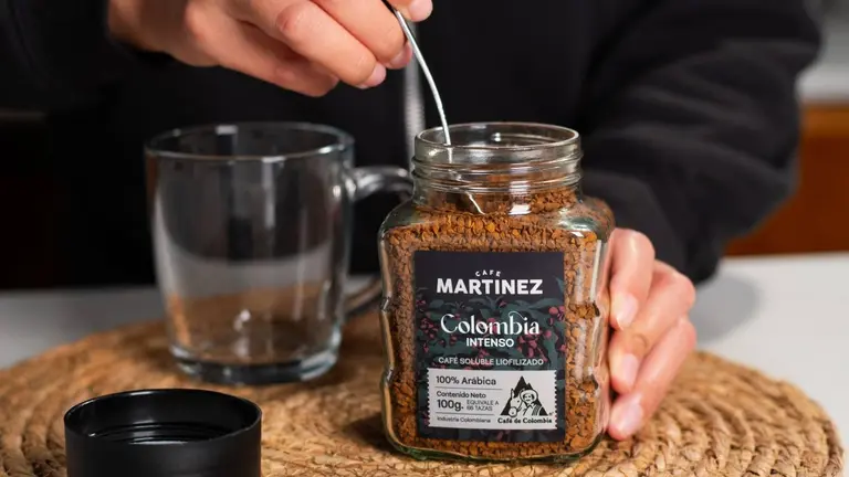 Café Martínez se mete en el negocio del café soluble: por qué su producto es diferente