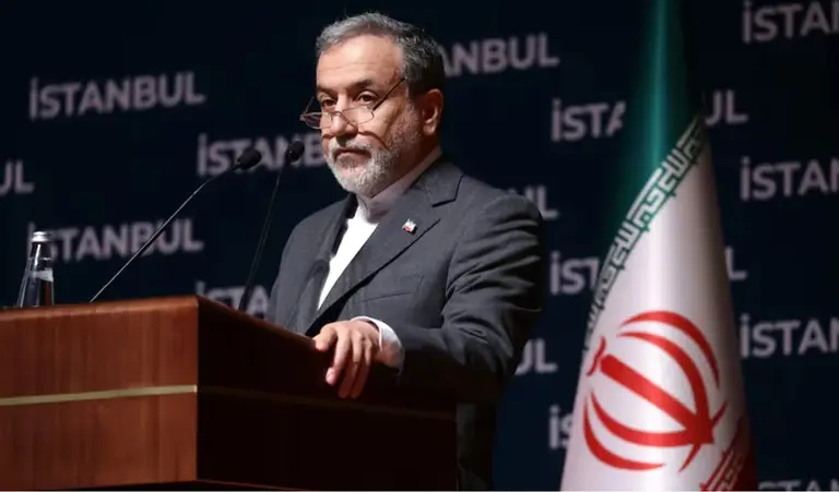 El ministro de Exteriores de Irán, Abbas Araghchi, durante una rueda de prensa en Estambul