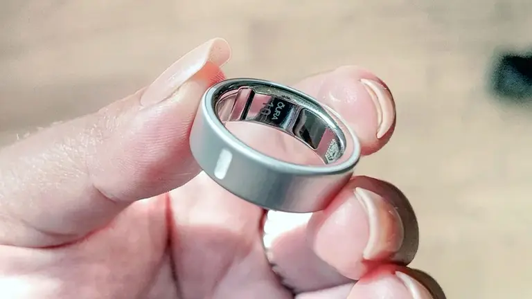 Cuánto ahorrás si comprás el mejor anillo inteligente en Amazon versus en Argentina