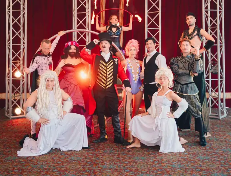 Cena show hilton pilar