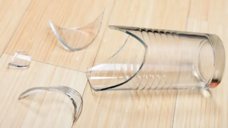 Si tenés un vaso roto, tenés un tesoro: cómo reciclarlo y convertirlo en una idea creativa