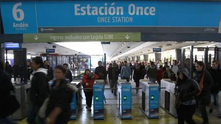 Estación de Once