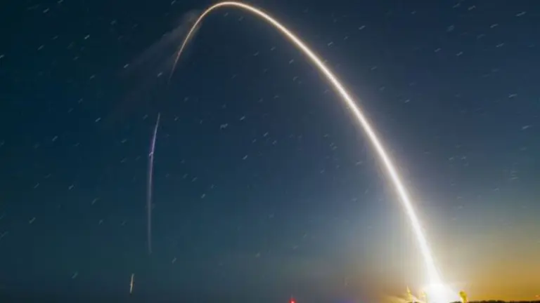 Satélites de Starlink: la caída de casi 500 equipos genera preocupación mundial