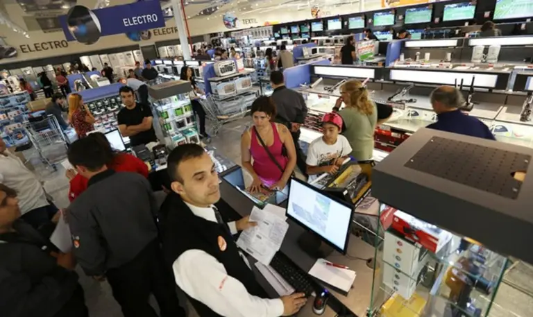Cajero de supermercado Coto