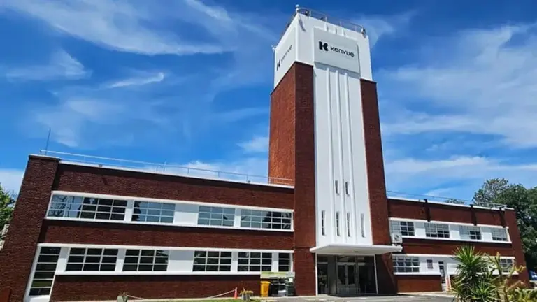 Dueña de Siempre Libre y Carefree cierra su planta en el país y pasará a importar desde Brasil