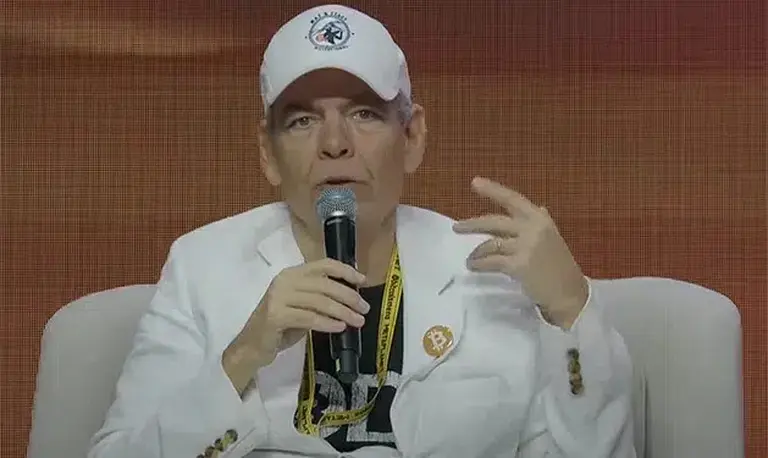 Max Keiser advierte que el dólar estadounidense tiene los días contados: "Solo bitcoin es dinero"