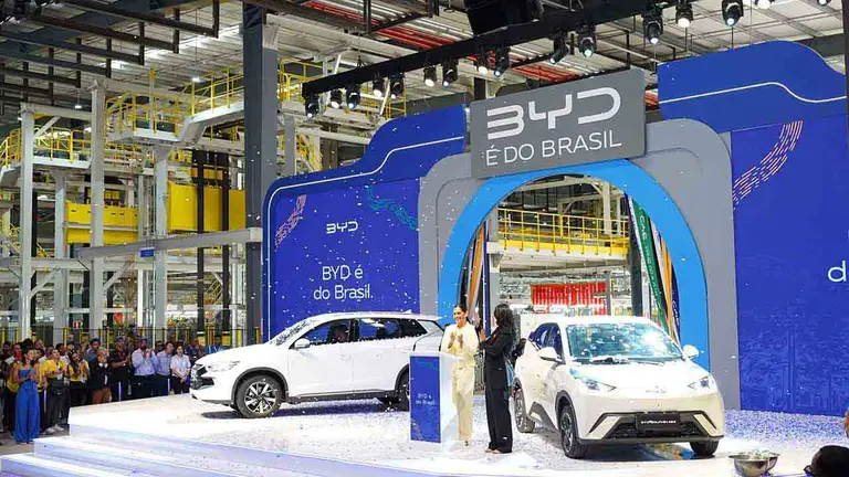 La marca china BYD que llegará a la Argentina encendió un gran conflicto en Brasil