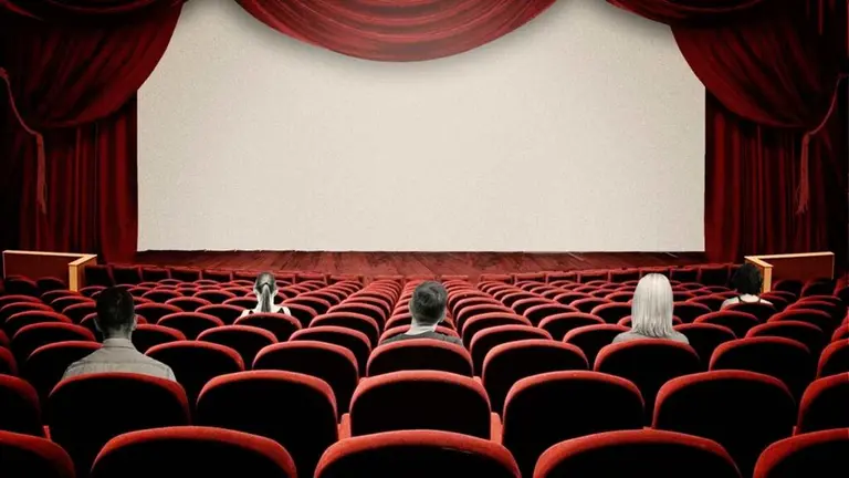 El cine es un paciente en estado terminal y no le podemos echar toda la culpa a Netflix