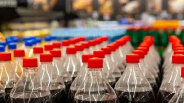 La estrategia de Manaos para competir con Coca Cola