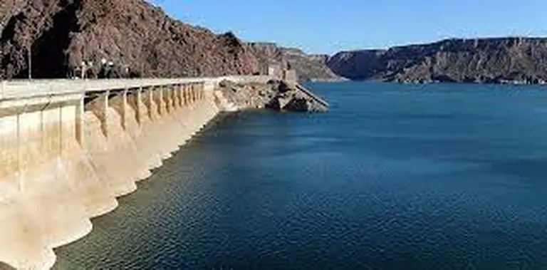 Conflicto por el río Atuel: La Pampa denuncia a Mendoza por manipular información oficial