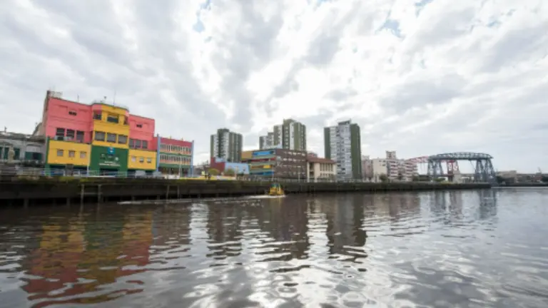 La promesa incumplida del Riachuelo: qué cambió tras 30 años y qué falta para que deje de ser el río más contaminado