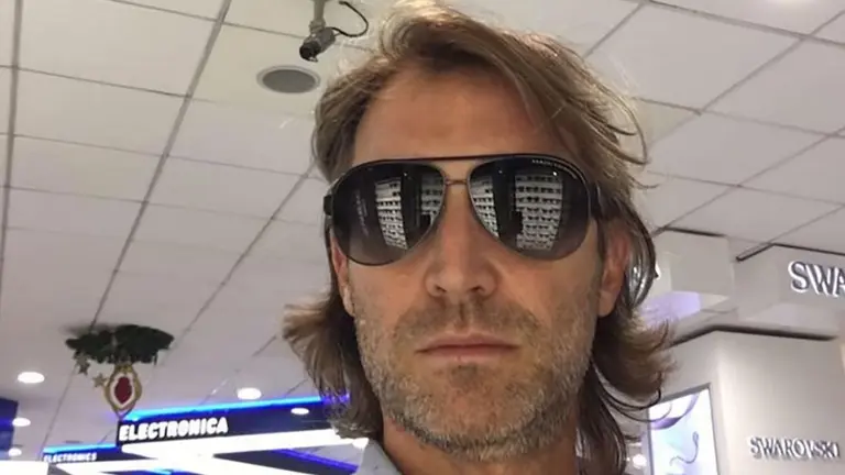 Presuntas coimas: el empresario Jonathan Kovalivker se presentó ante la Justicia y entregó su celular