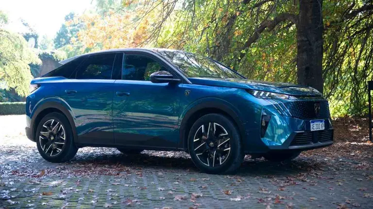 Peugeot lanzó los nuevos SUV 3008 y 5008 en Argentina: cuánto salen y en qué cambiaron