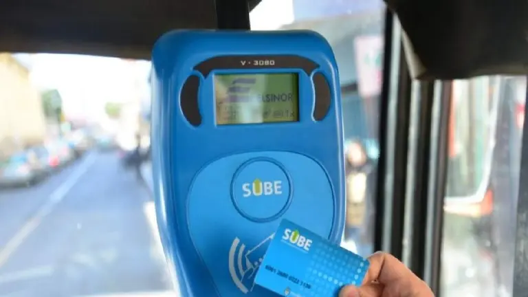 El beneficio de la tarjeta SUBE que te permite viajar gratis en el transporte público en todo el país