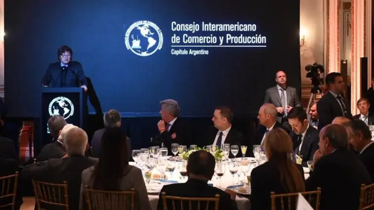 Milei calificó de "opereta" los audios de Spagnuolo sobre presuntas coimas: "Es otra mentira de la casta"