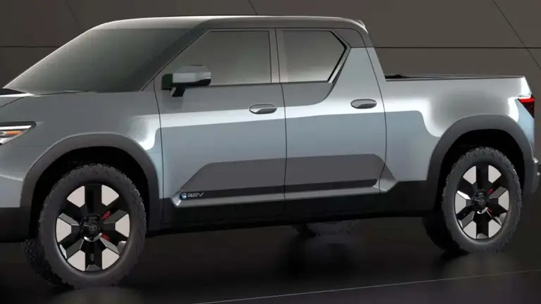 Toyota dio detalles de cómo será su nueva camioneta: cuándo se lanzará al mercado