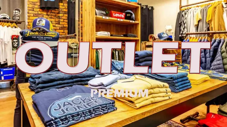 Las ofertas que hay en el outlet de ropa importada en Distrito Arcos