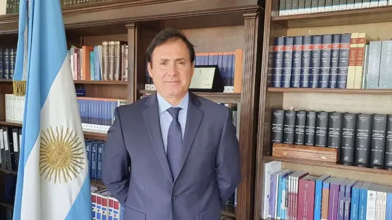 El juez que prohibió difundir audios de Karina Milei tiene nueve denuncias en su contra: cinco son por acoso sexual