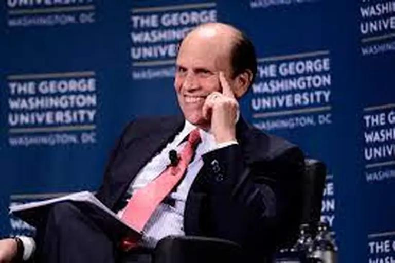 El controvertido Michael Milken, apodado "rey de los bonos basura", recibirá a Milei en Los Ángeles