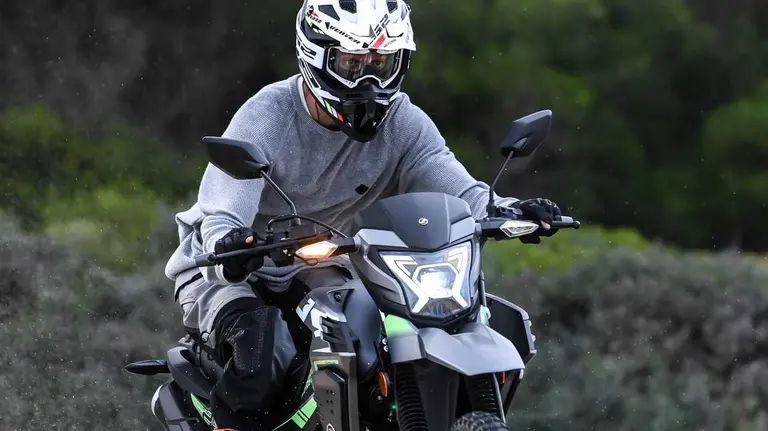 Zanella lanzó nuevas motos que permiten andar en cualquier tipo de terreno: cuánto salen