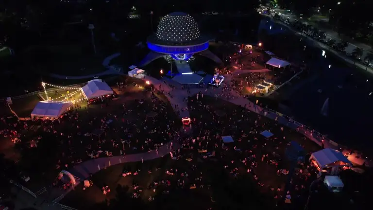 Camping, festival gratis en el Planetario se pasó al domingo: lineup y quién se bajó