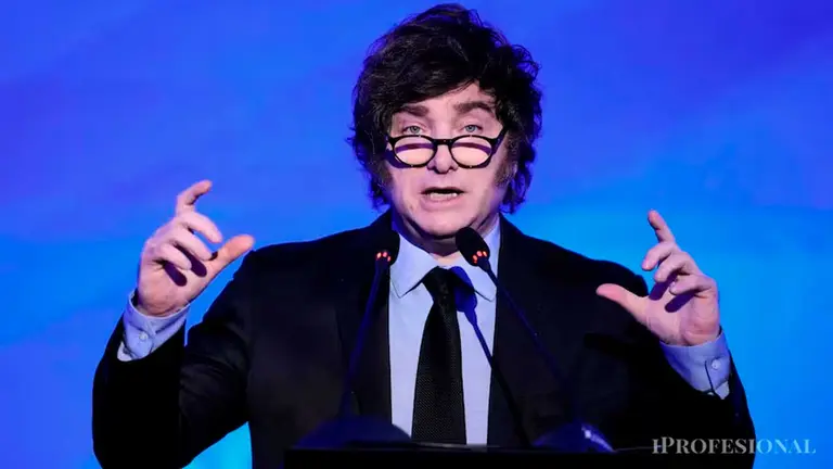 Javier Milei defendió a Espert tras su salida y volvió a hablar de "operación kirchnerista"