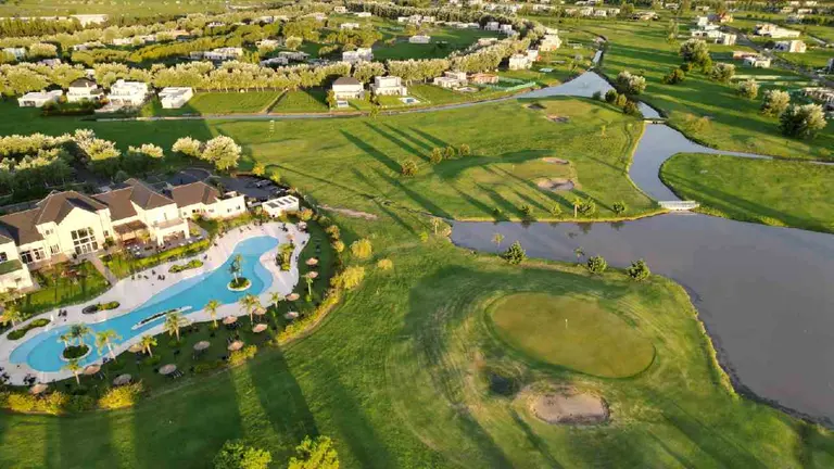 Haras del Sur suma shopping y colegio: cuánto cuesta un lote y cuál es el valor de las expensas