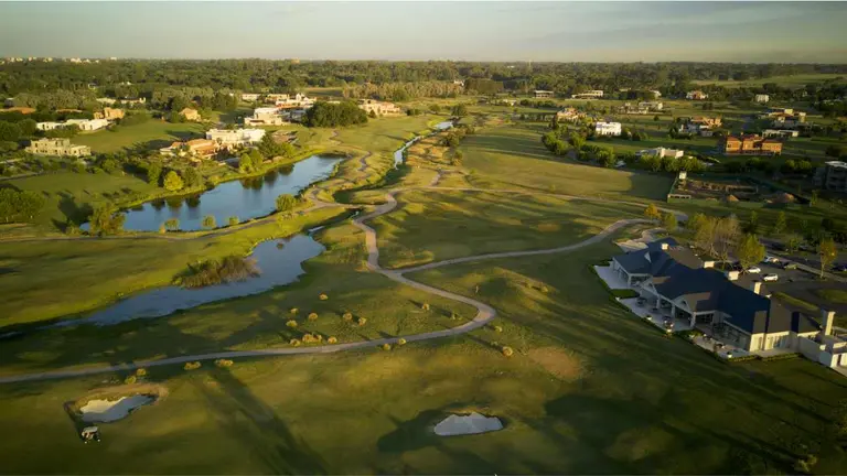 Oportunidad: financian lotes a 3 años en un barrio exclusivo de Pilar y con entrega inmediata