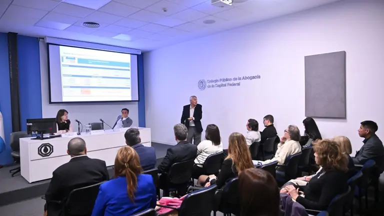 Educación financiera para profesionales de la abogacía