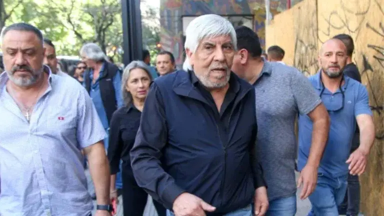 Hugo Moyano echó a cuatro dirigentes de Camioneros, tras un presunto fraude que sacude al gremio