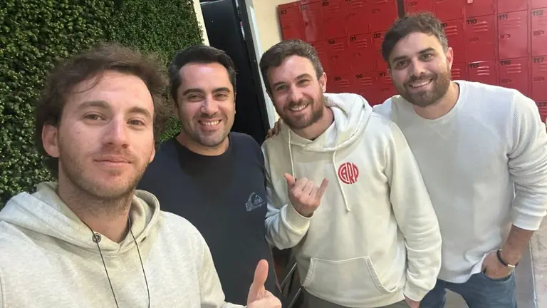 Redefinir mercado inmobiliario con IA: sistema argentino creado en un ascensor levantó u$s1 M