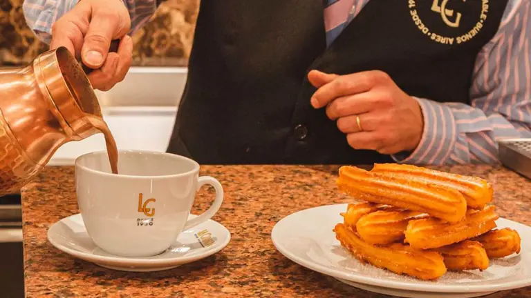 La Noche de los Bares Notables en la Ciudad de Buenos Aires: cuándo es, guía y actividades