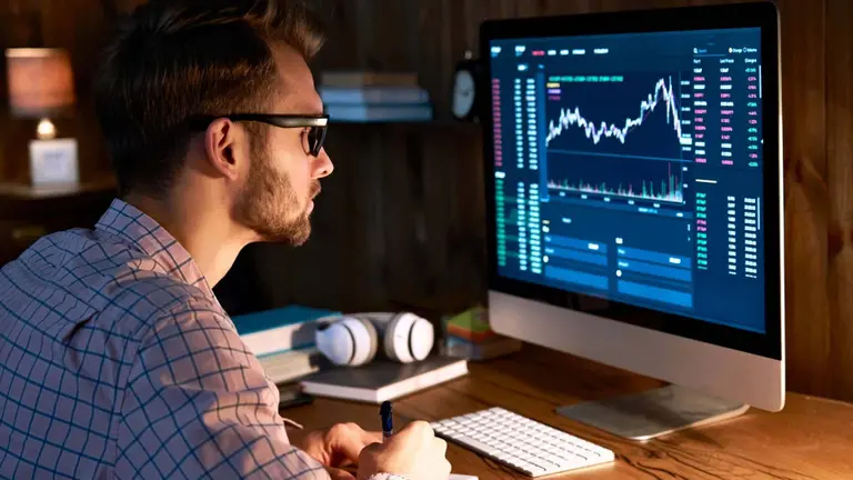 Tropezón no es caída: el número "mágico" para que Bitcoin vuelva a subir y pueda tocar u$s124.000