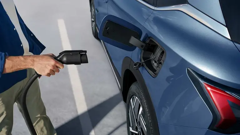 Cómo es el primer SUV híbrido enchufable de Chevrolet que ya se puede reservar en el país