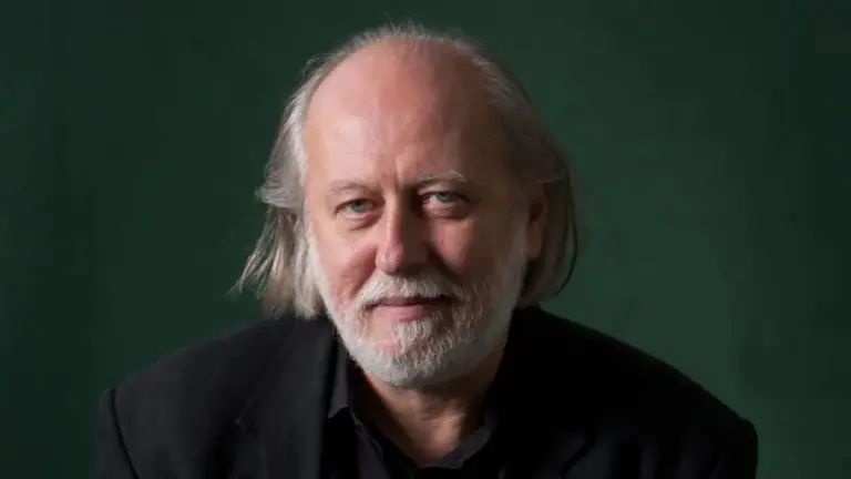 El Premio Nobel de Literatura 2025 fue otorgado al autor húngaro László Krasznahorkai