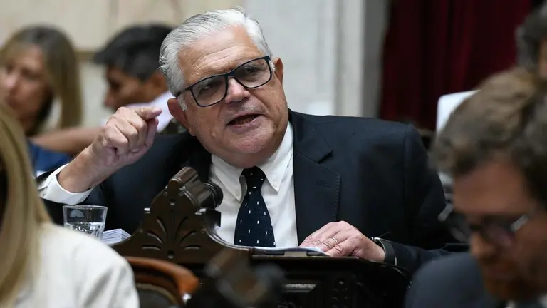 La solución que propuso López Murphy a la "muy delicada" situación económica argentina