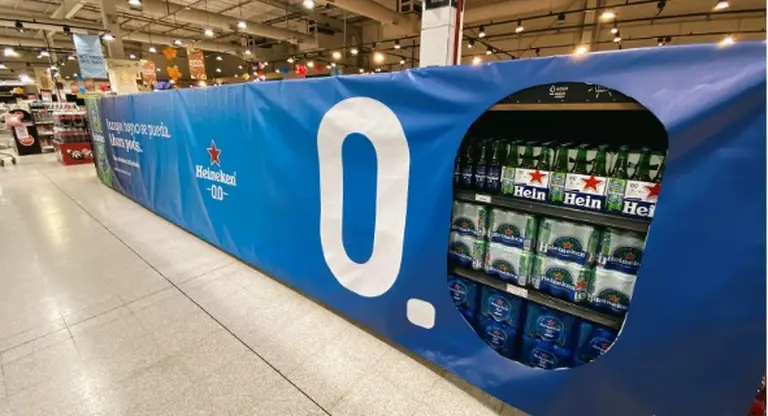 Durante la veda electoral, podes disfrutar de todo el sabor de una cerveza con una Heineken 0.0