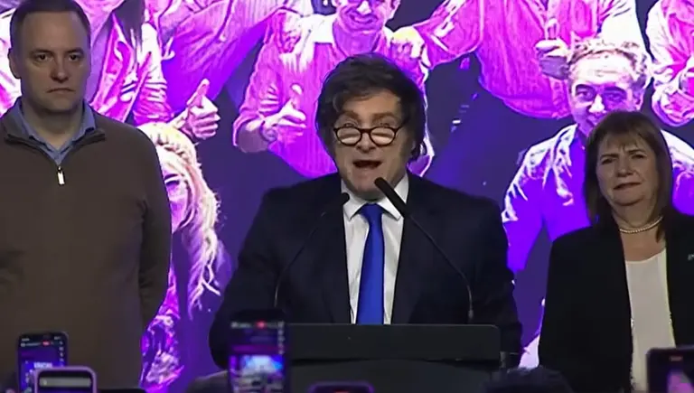 "Es un día histórico": tras la victoria, Milei convocó a gobernadores para avanzar con las reformas